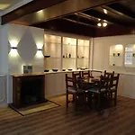 AVI City Burgplatz Apartments