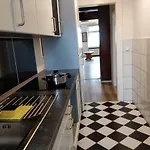 Avi Burgplatz Apartment *