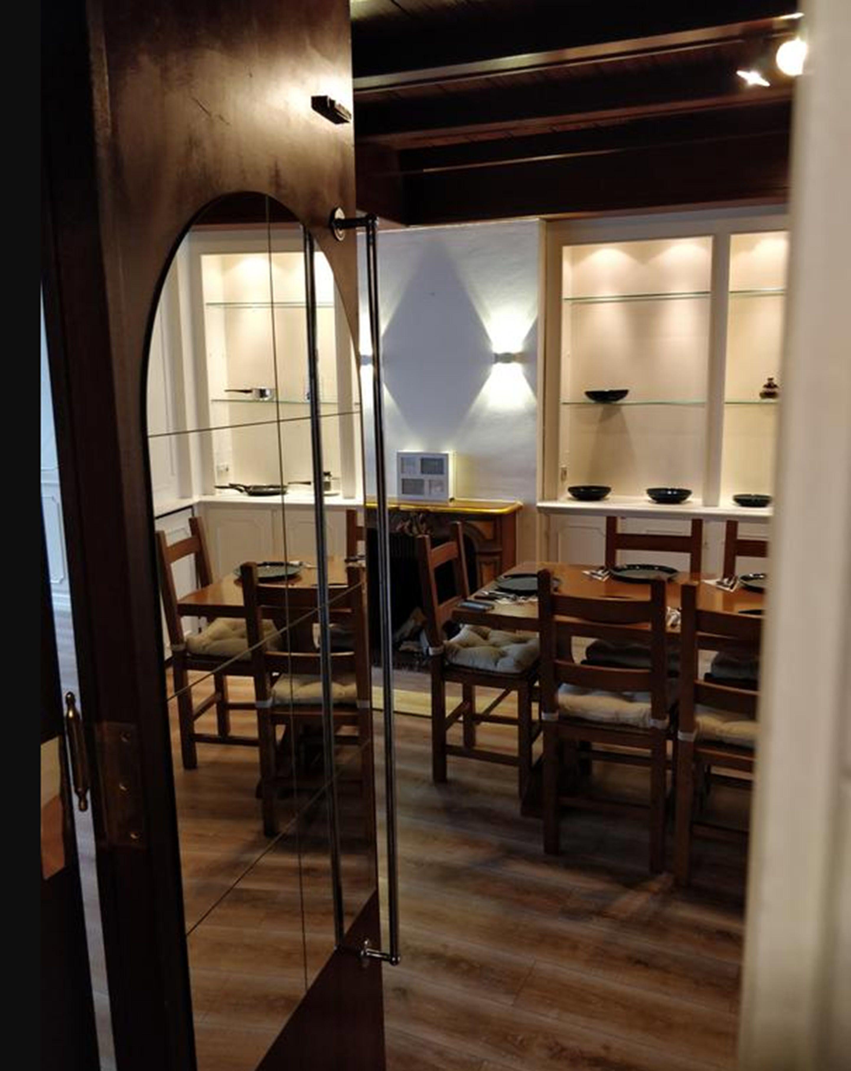 Avi Burgplatz * Düsseldorf