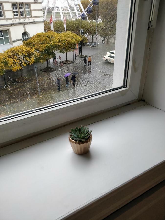 Apartment Avi Burgplatz *