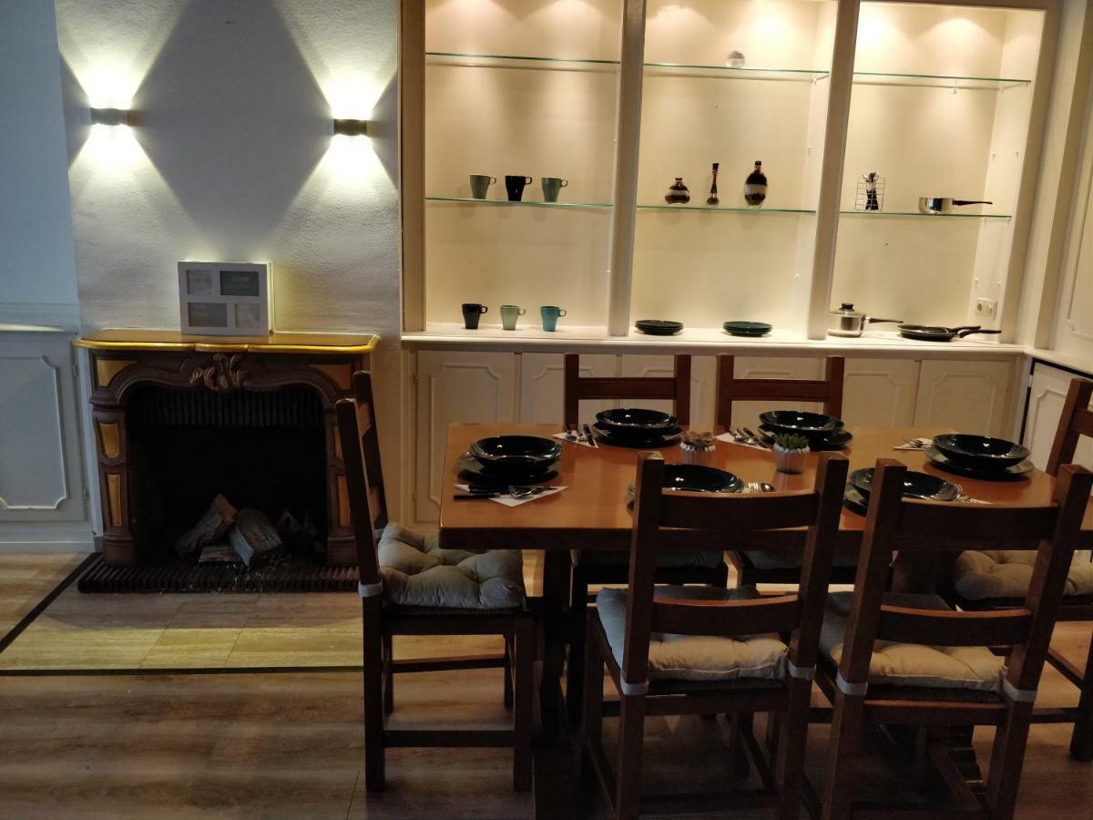 Avi Burgplatz Appartement *