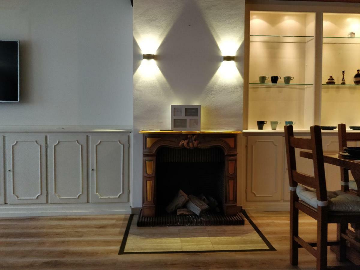 Apartment Avi Burgplatz Düsseldorf