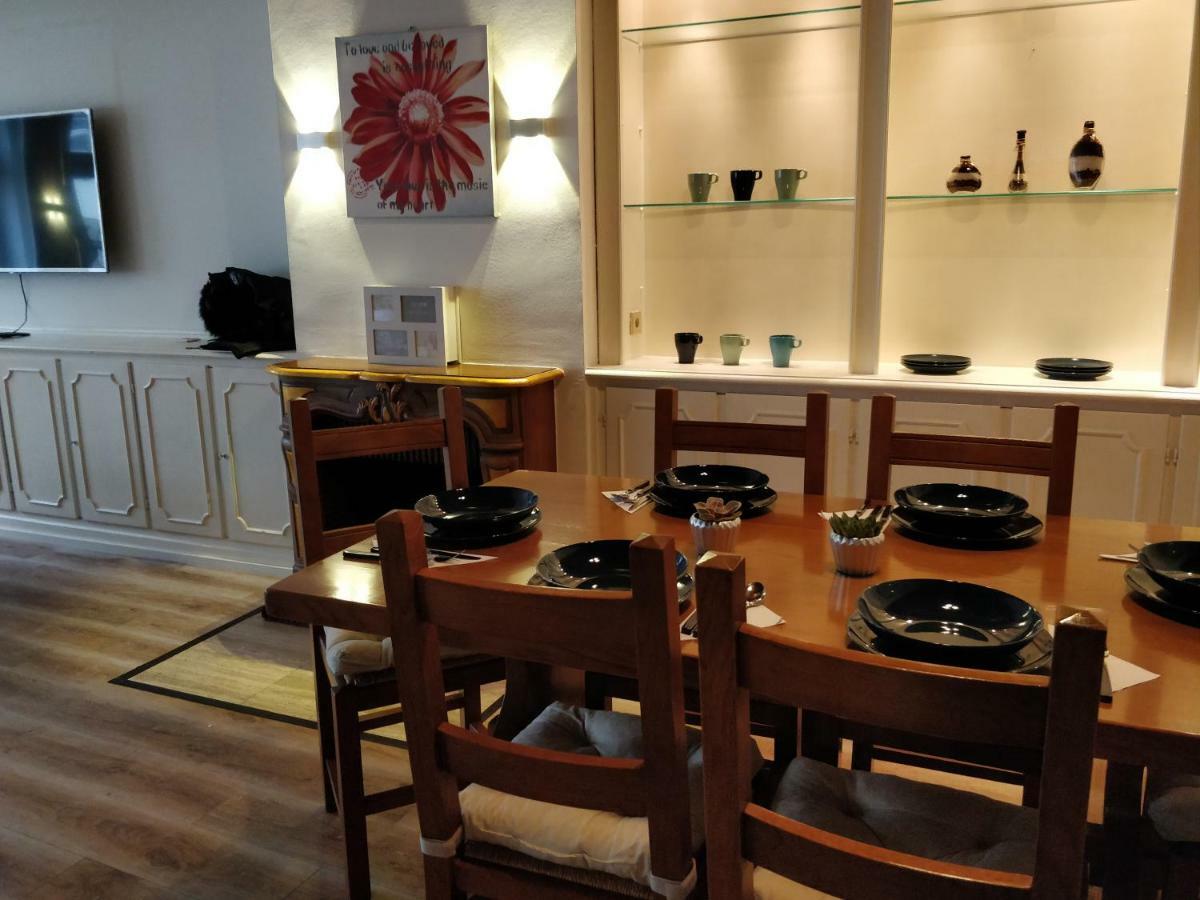 Apartment Avi Burgplatz Düsseldorf