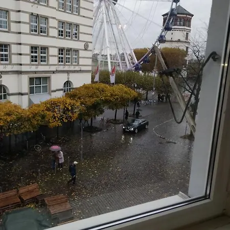 Avi Burgplatz Appartement Düsseldorf